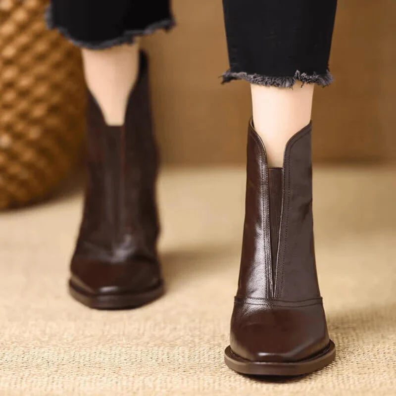 Loana - Ghete confortabile din piele, cu vârf întărit și înălțime până la gleznă